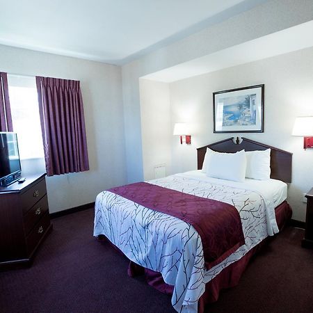 Portland Suites Airport East Fairview Zewnętrze zdjęcie