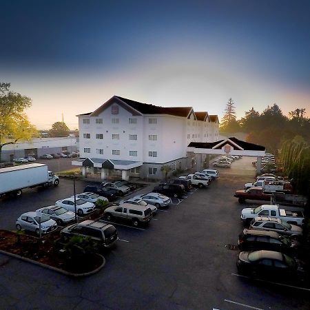 Portland Suites Airport East Fairview Zewnętrze zdjęcie