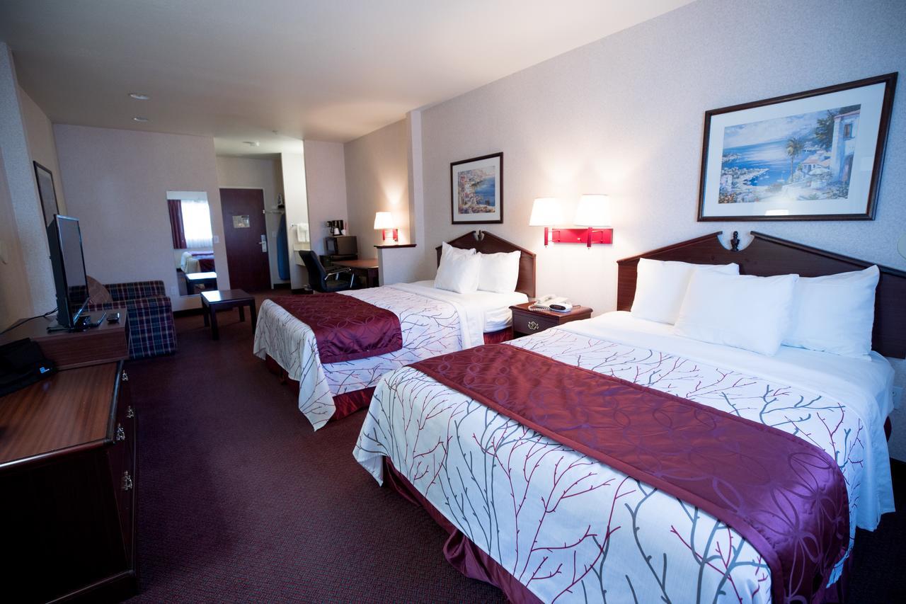Portland Suites Airport East Fairview Zewnętrze zdjęcie