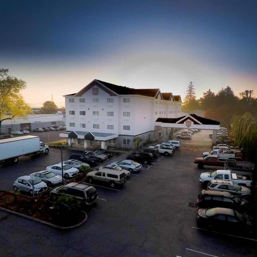 Portland Suites Airport East Fairview Zewnętrze zdjęcie