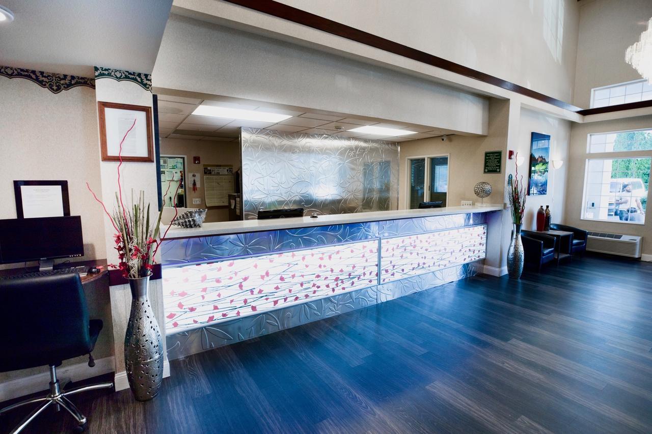 Portland Suites Airport East Fairview Zewnętrze zdjęcie