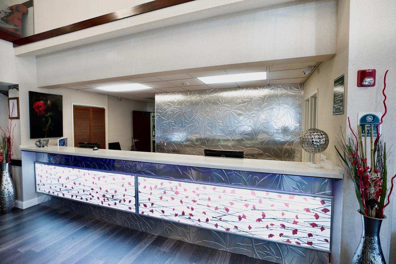 Portland Suites Airport East Fairview Zewnętrze zdjęcie