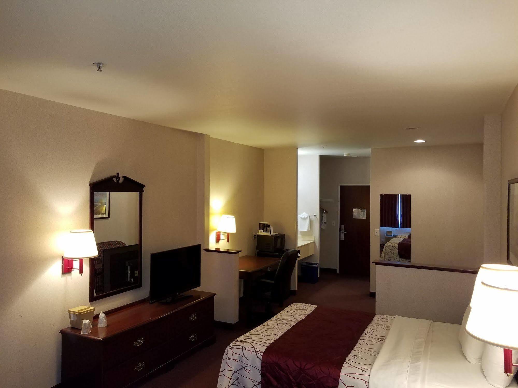 Portland Suites Airport East Fairview Zewnętrze zdjęcie