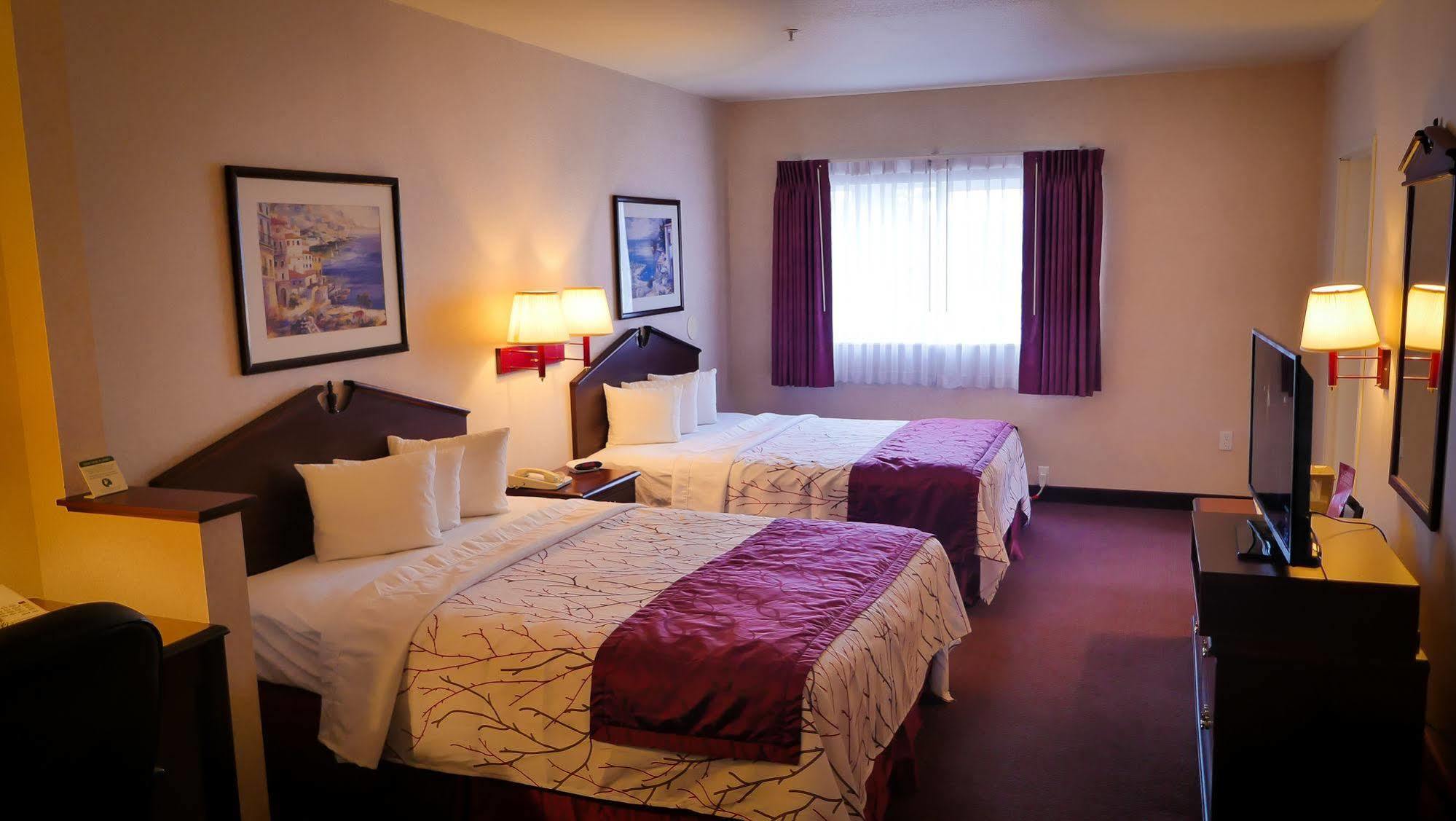 Portland Suites Airport East Fairview Zewnętrze zdjęcie