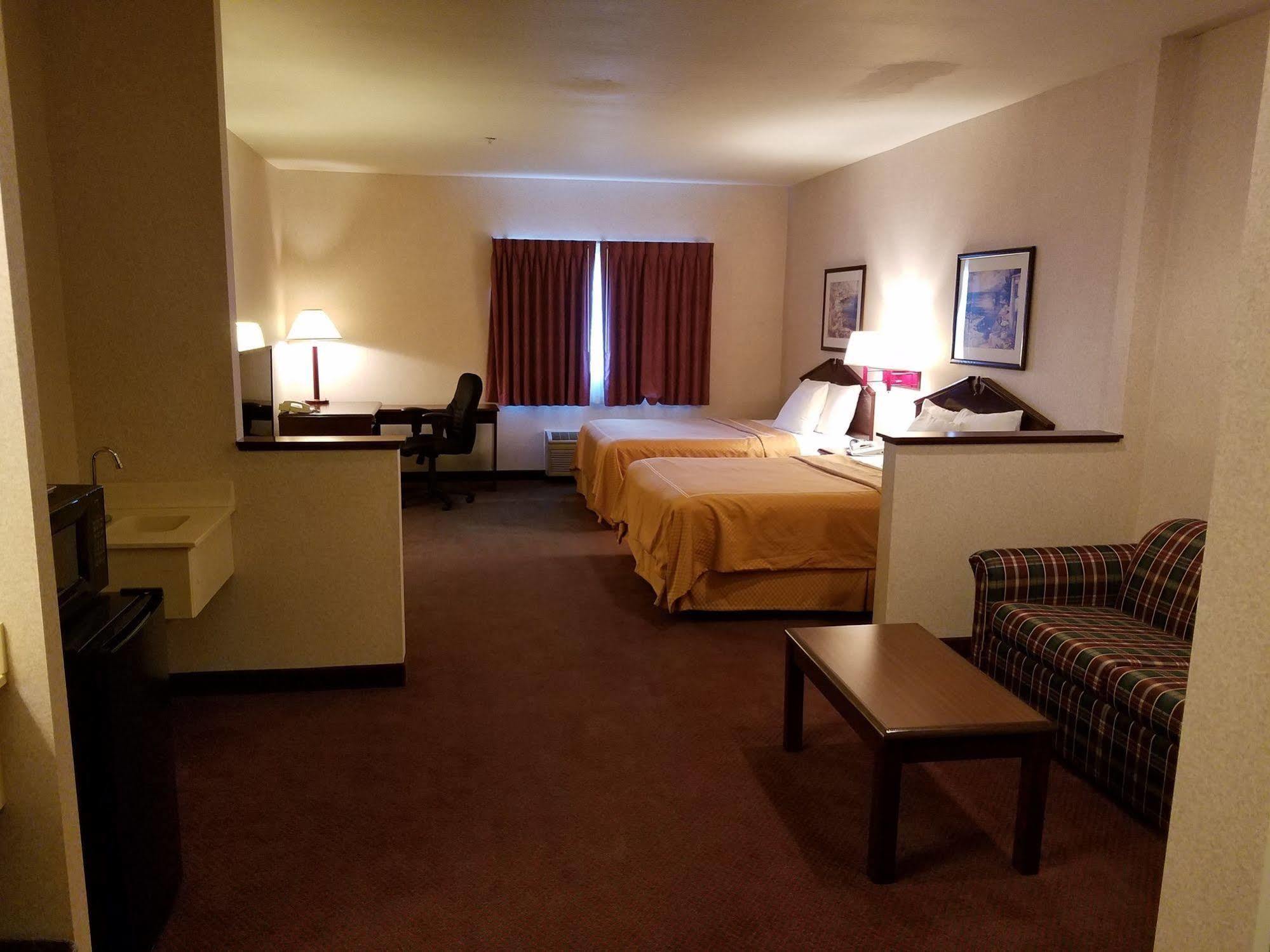 Portland Suites Airport East Fairview Zewnętrze zdjęcie