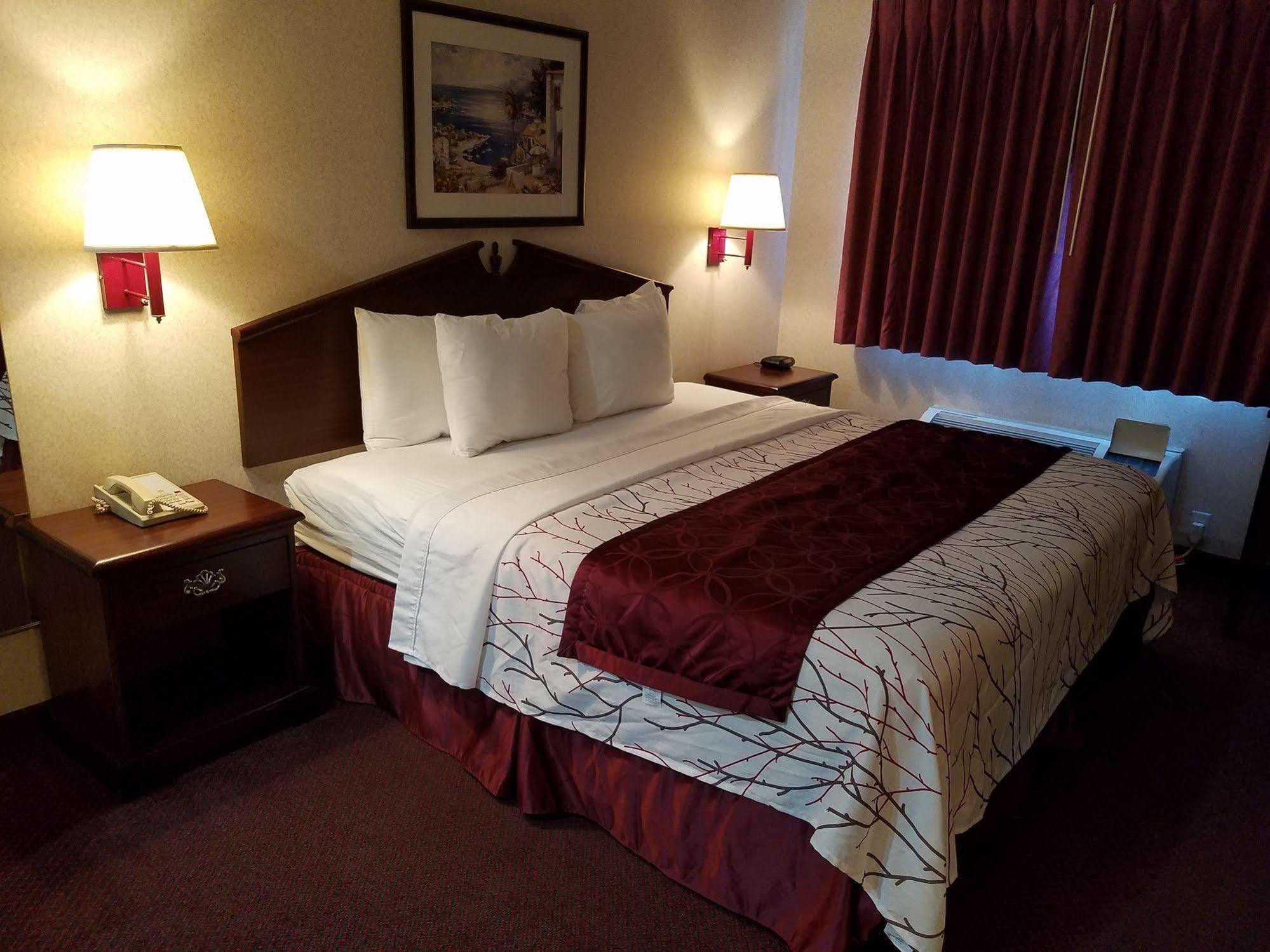 Portland Suites Airport East Fairview Zewnętrze zdjęcie