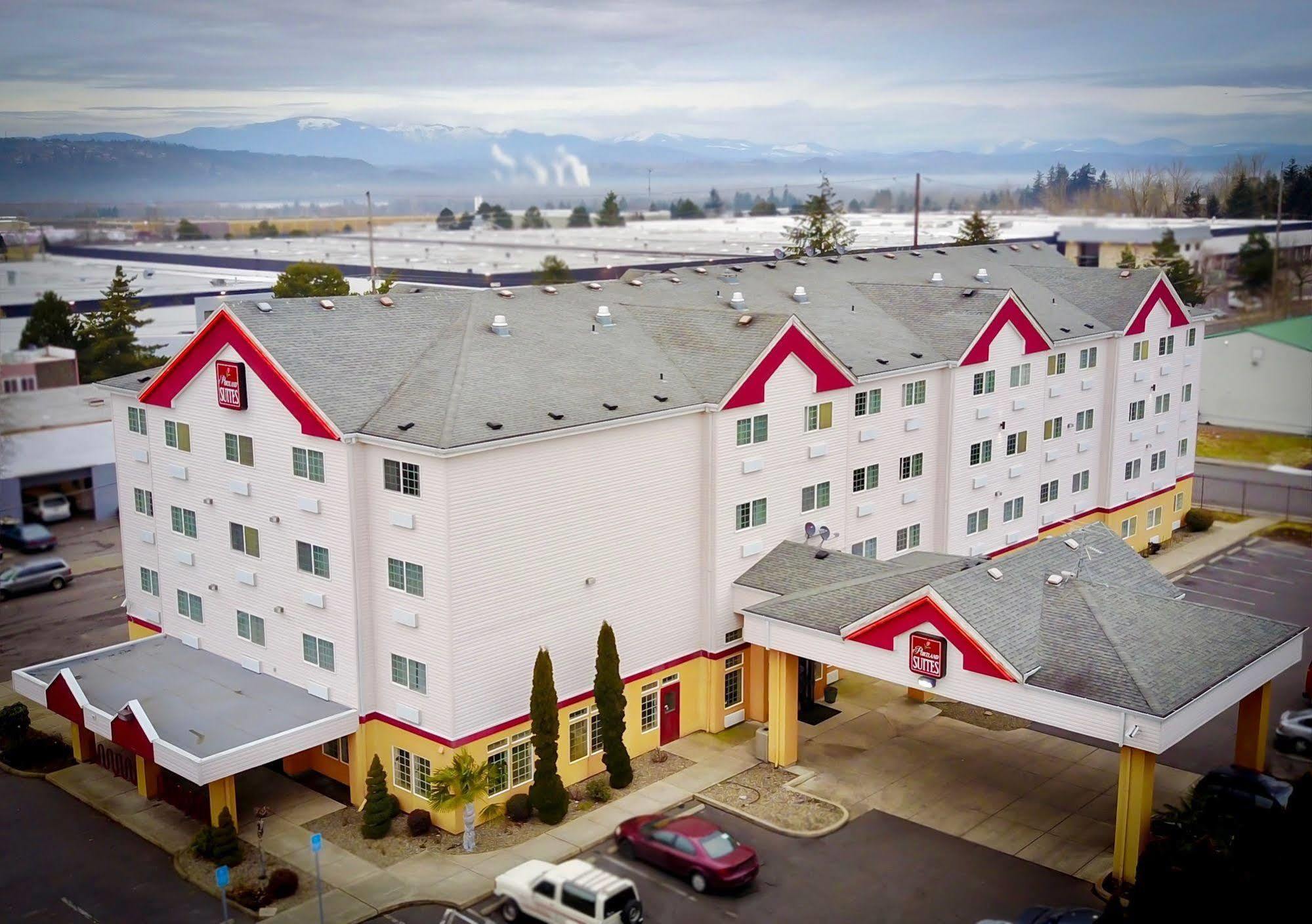 Portland Suites Airport East Fairview Zewnętrze zdjęcie